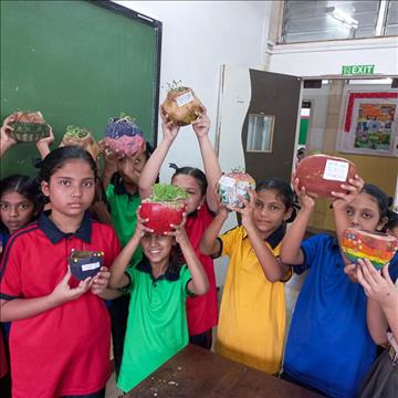 Environmental leaders at the Diamond Jubilee High School for Girls, Mumbai 